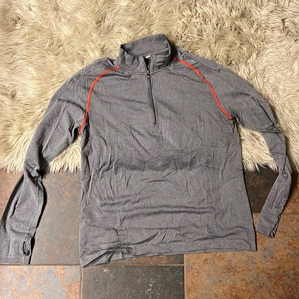 Lululemon LS Vent Tech 1/4 zip